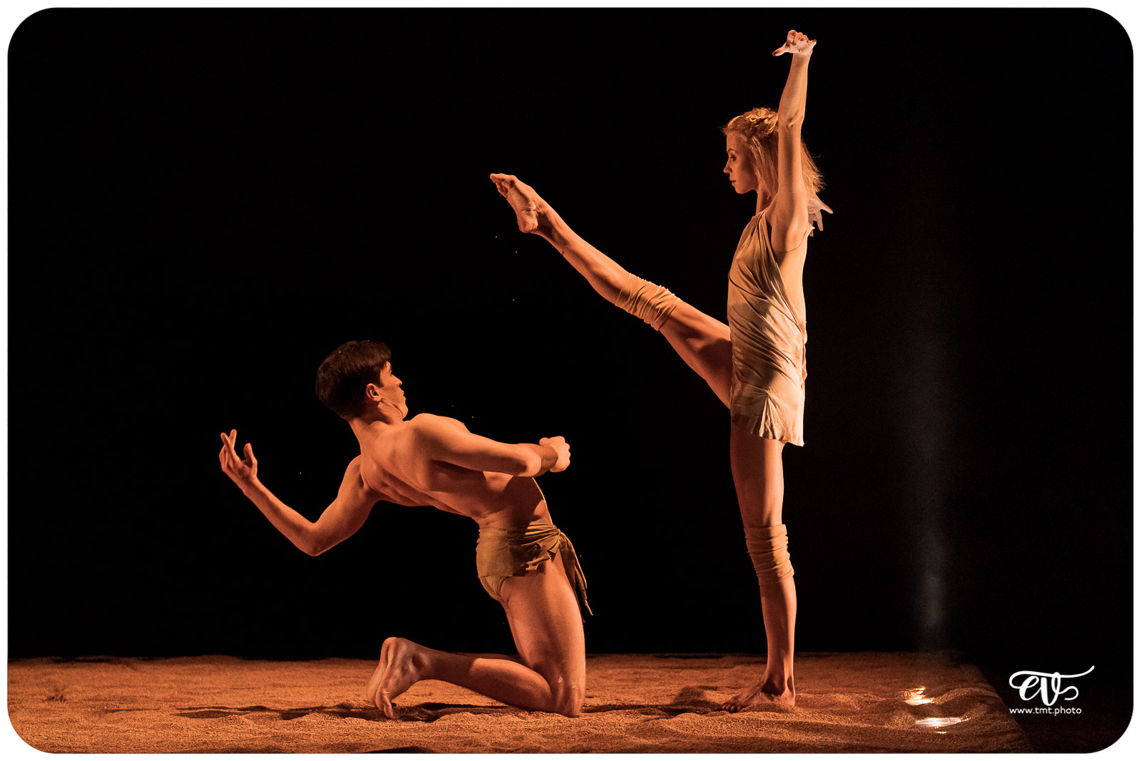 MY LAND (RECIRQUEL COMPANY)